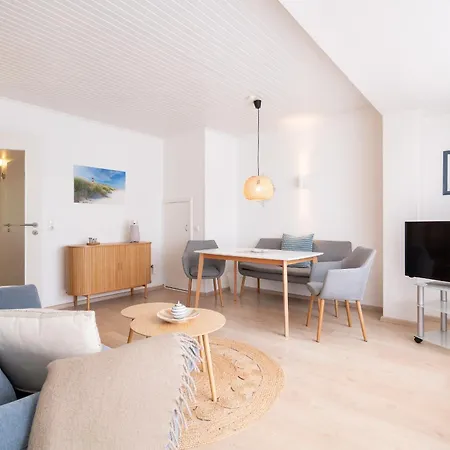 Appartement Gaestehaus Windrose 2 *